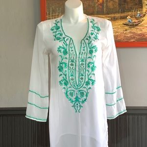 Club Z Collection Blouse SZ - M